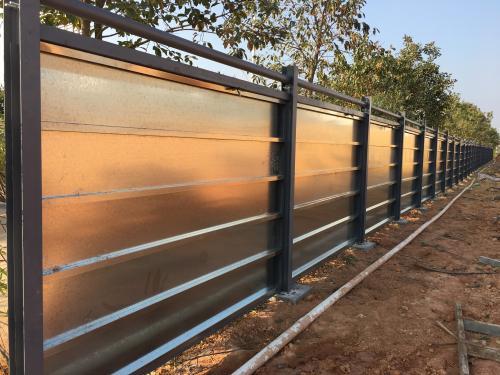 长安镇厂房翻新施工方案 金属门窗与金字架改造工程实践